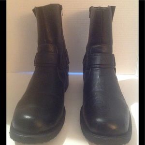 Men's Resolve boots